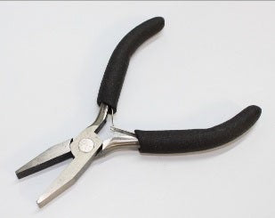 Smooth Holding Surface Pliers